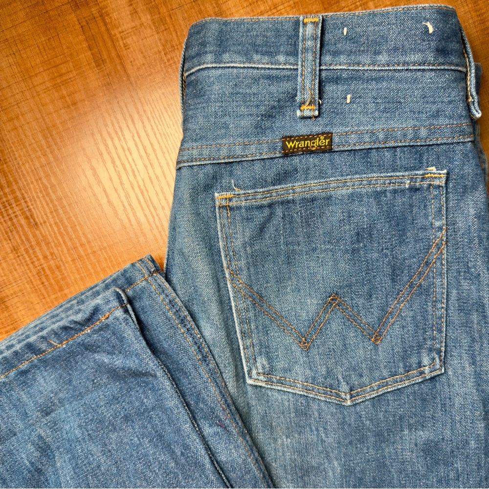 Vintage Wrangler Men’s Blue Jeans